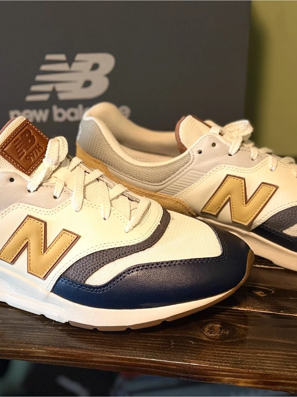New Balance tan 997 suede